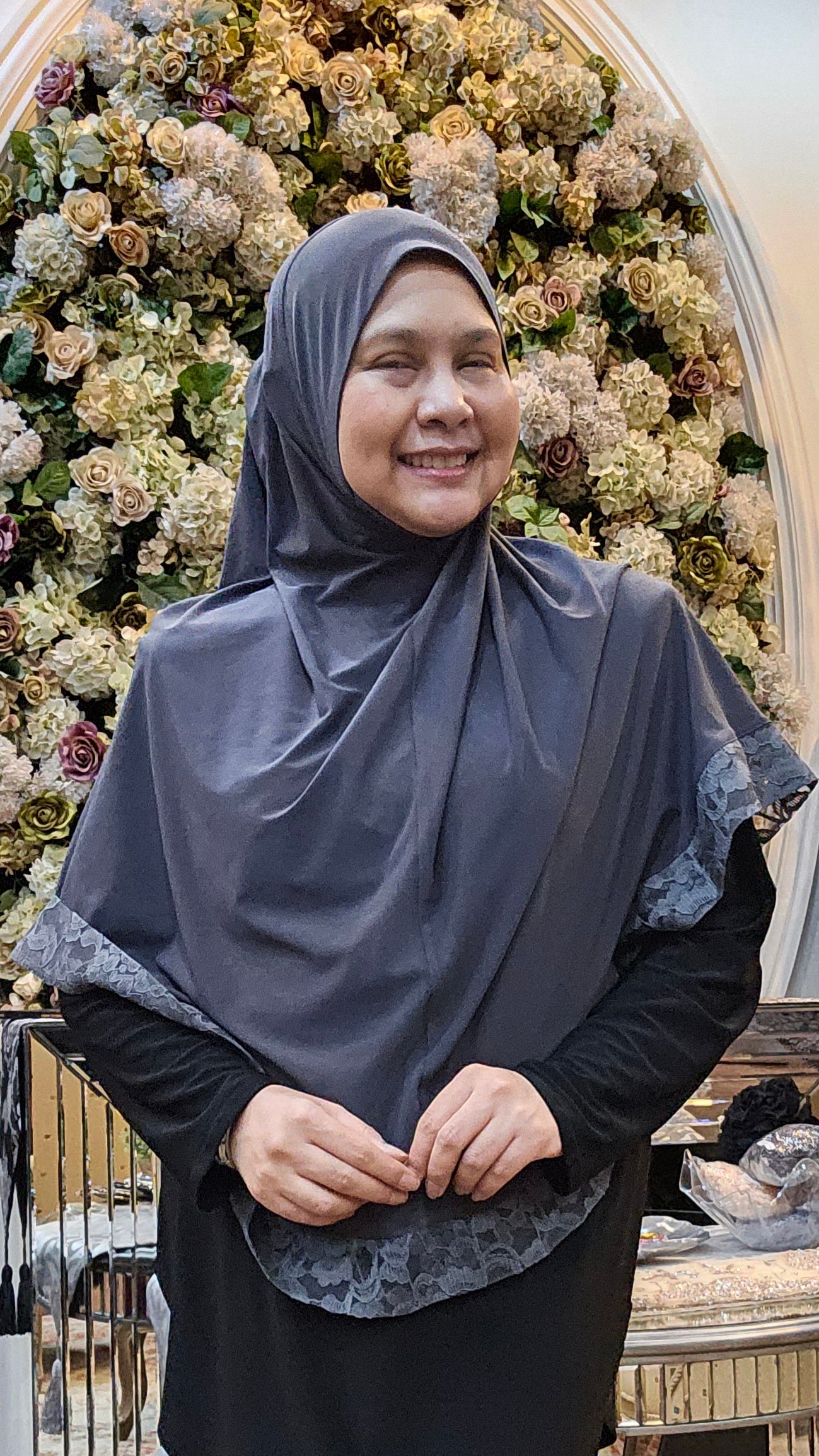 Tudung Haji Lace Border
