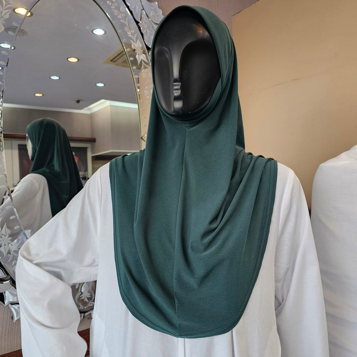 Tudung Ixora (Crepe)